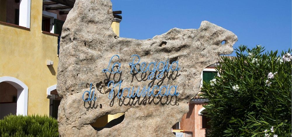 La Reggia Di Nausicaa Aparthotel Santa Teresa Gallura Luaran gambar