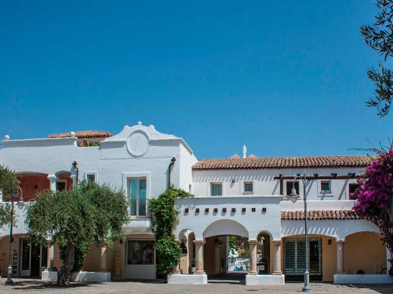 La Reggia Di Nausicaa Aparthotel Santa Teresa Gallura Luaran gambar